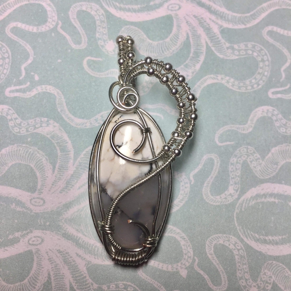 Beautiful Dendrite Wrapped in Sterling Plated Wire